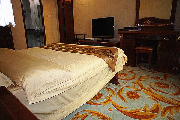 Qian Jun (Guilin)